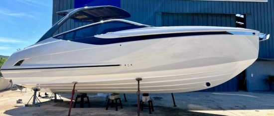 Fairline F Line 33 novos à venda