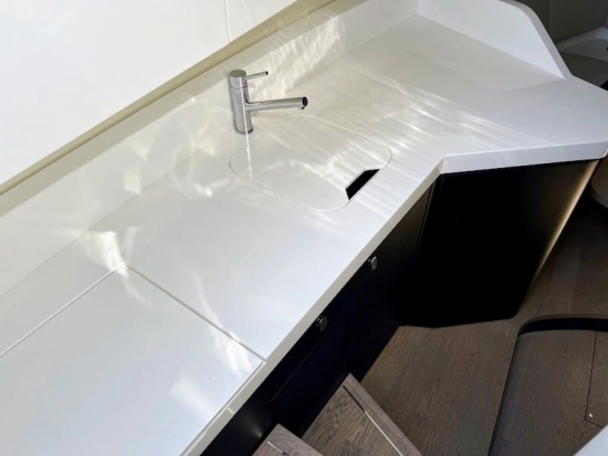 Fairline F Line 33 novos à venda