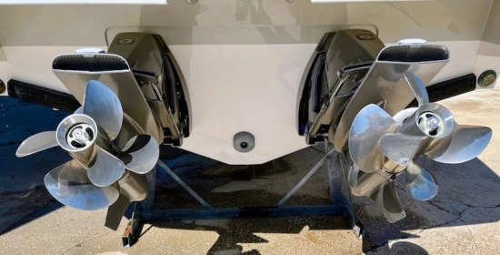 Fairline F Line 33 novos à venda
