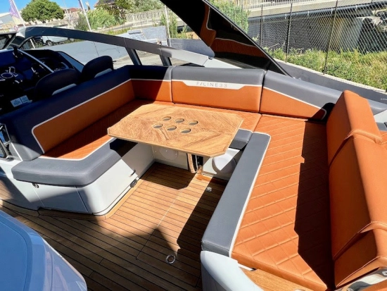 Fairline F Line 33 novos à venda