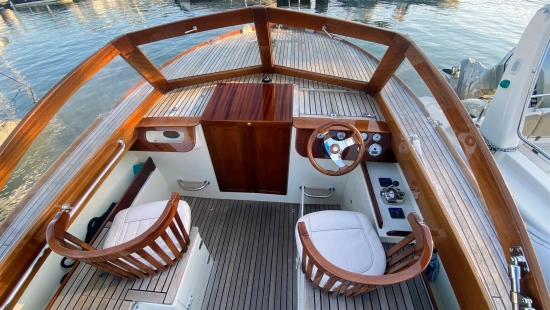 Latitude 46 Lady Scarlett usata in vendita