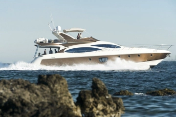 Azimut 68E usata in vendita