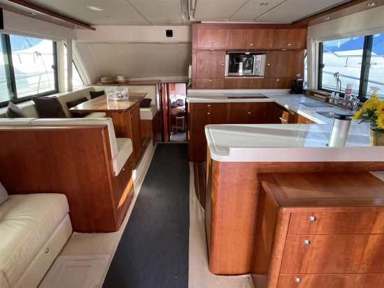 Riviera 58 Flybridge Open usado à venda