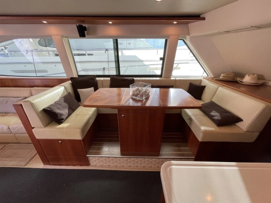 Riviera 58 Flybridge Open usado à venda