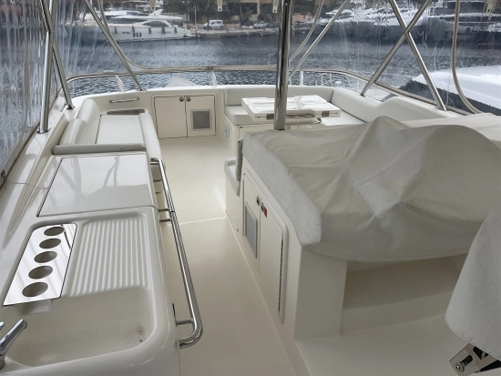 Riviera 58 Flybridge Open usado à venda