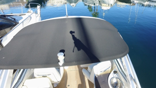 Sea Ray SLX 270 usado à venda
