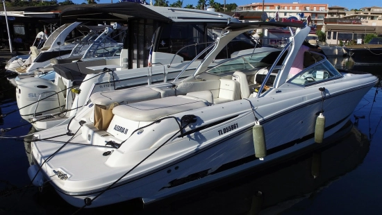 Sea Ray SLX 270 usado à venda