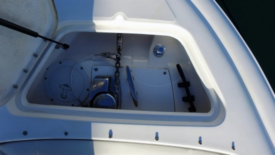 Sea Ray SLX 270 usado à venda