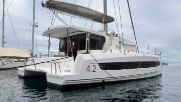 Bali Catamarans Bali 4.2 usata in vendita
