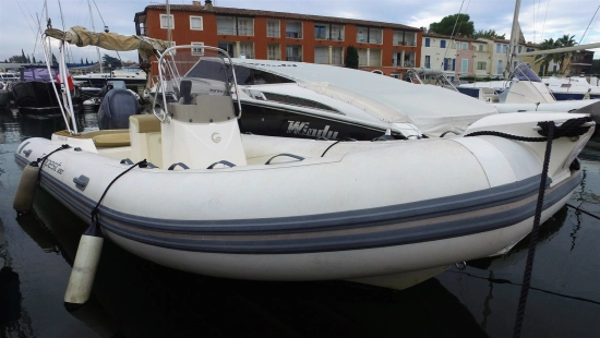 Capelli TEMPEST 650 usado à venda