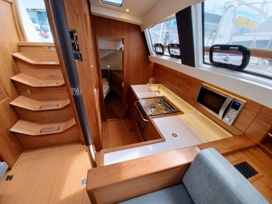 Wauquiez Pilot Saloon 48e usata in vendita