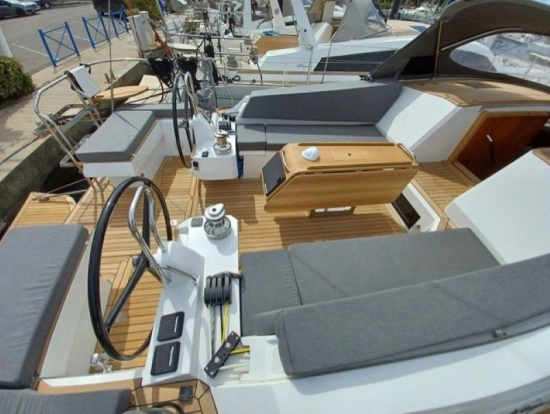 Wauquiez Pilot Saloon 48e usata in vendita