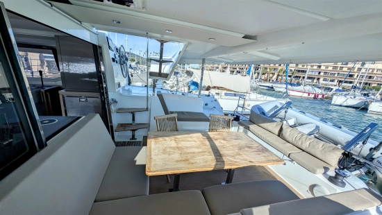 Fountaine Pajot Lucia 40 usado à venda