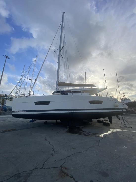 Fountaine Pajot Lucia 40 usado à venda