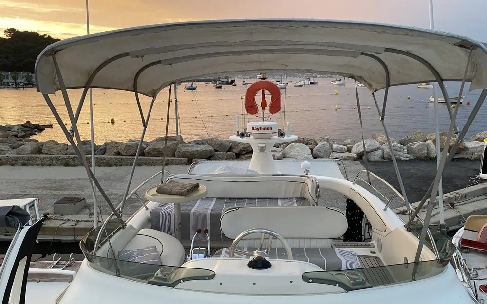 Sealine 350 Fly usado à venda