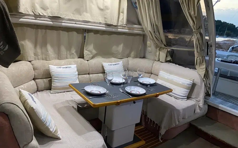 Sealine 350 Fly usado à venda