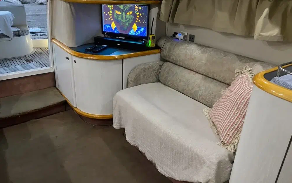 Sealine 350 Fly usado à venda