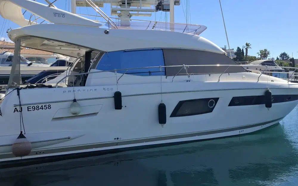 Jeanneau Prestige 500 Fly usado à venda