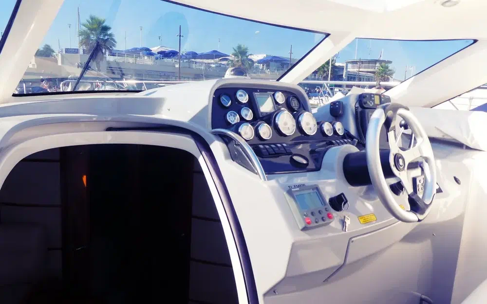 Elan Marine 35 Power de segunda mano en venta