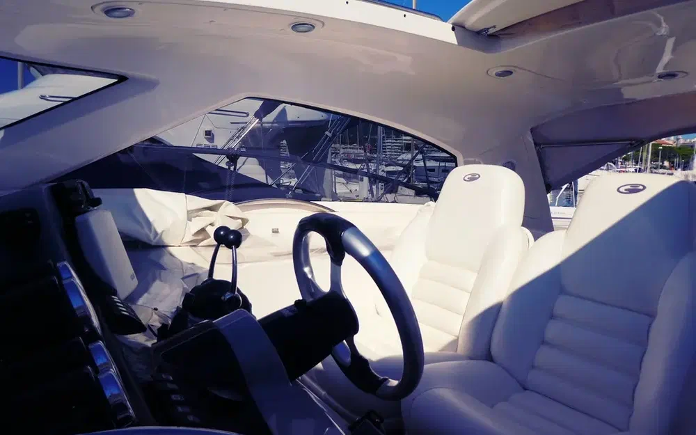 Elan Marine 35 Power de segunda mano en venta