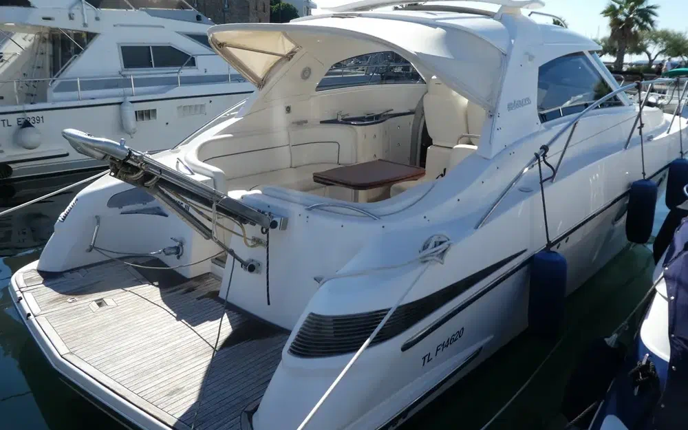 Elan Marine 35 Power de segunda mano en venta