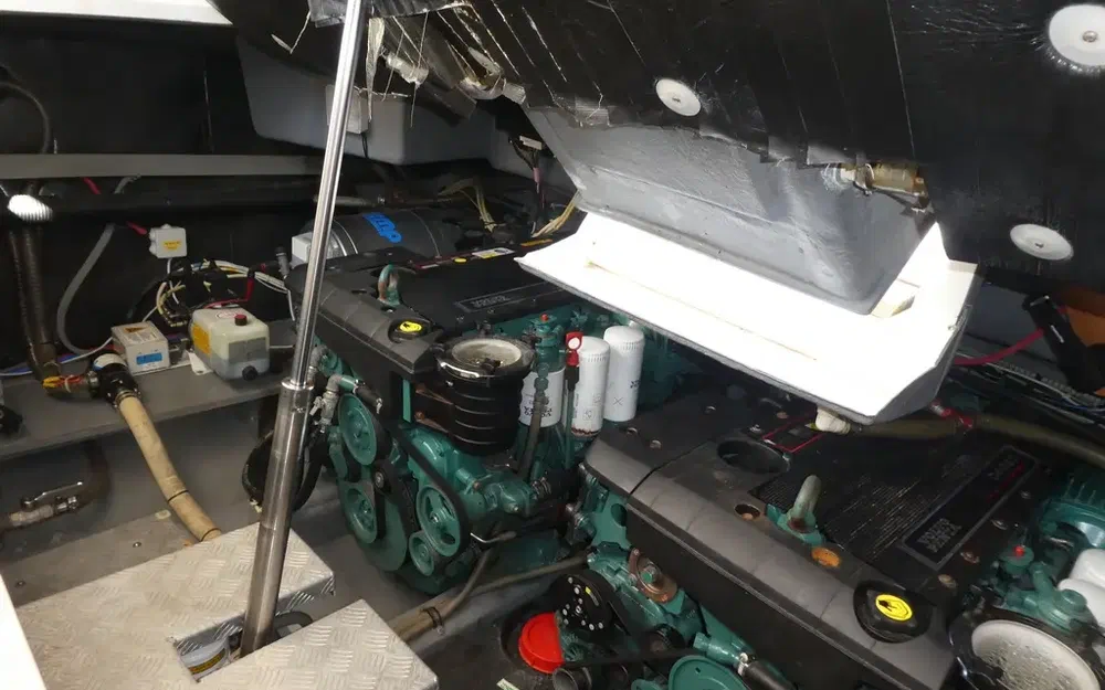 Elan Marine 35 Power de segunda mano en venta