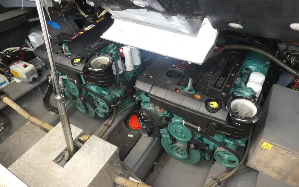 Elan Marine 35 Power de segunda mano en venta