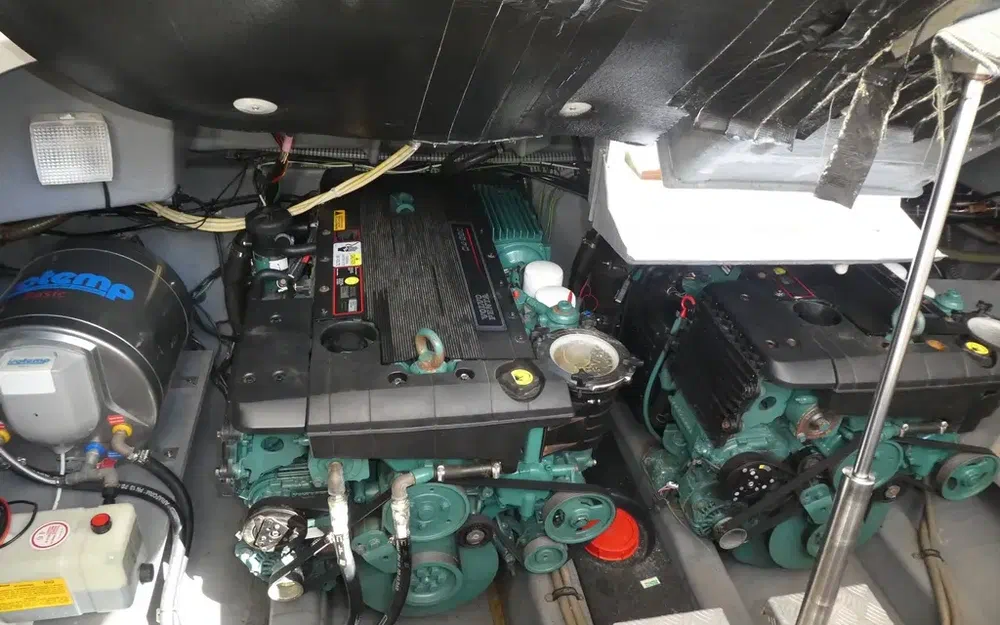Elan Marine 35 Power de segunda mano en venta