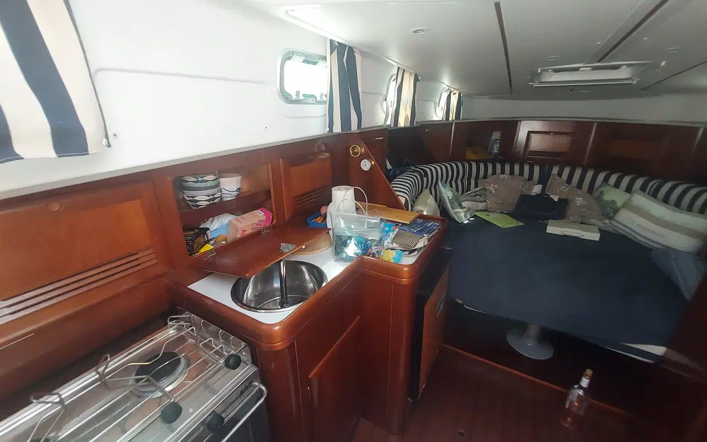 Beneteau Ombrine 1001 usata in vendita