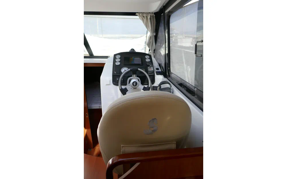 Beneteau Antares 30 usata in vendita