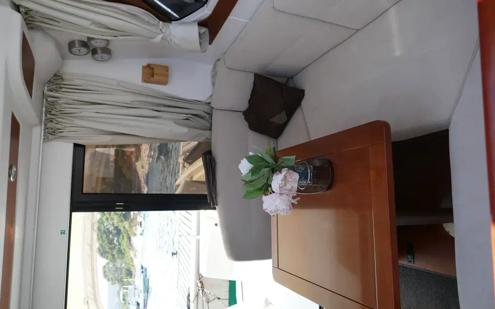 Beneteau Antares 30 usata in vendita
