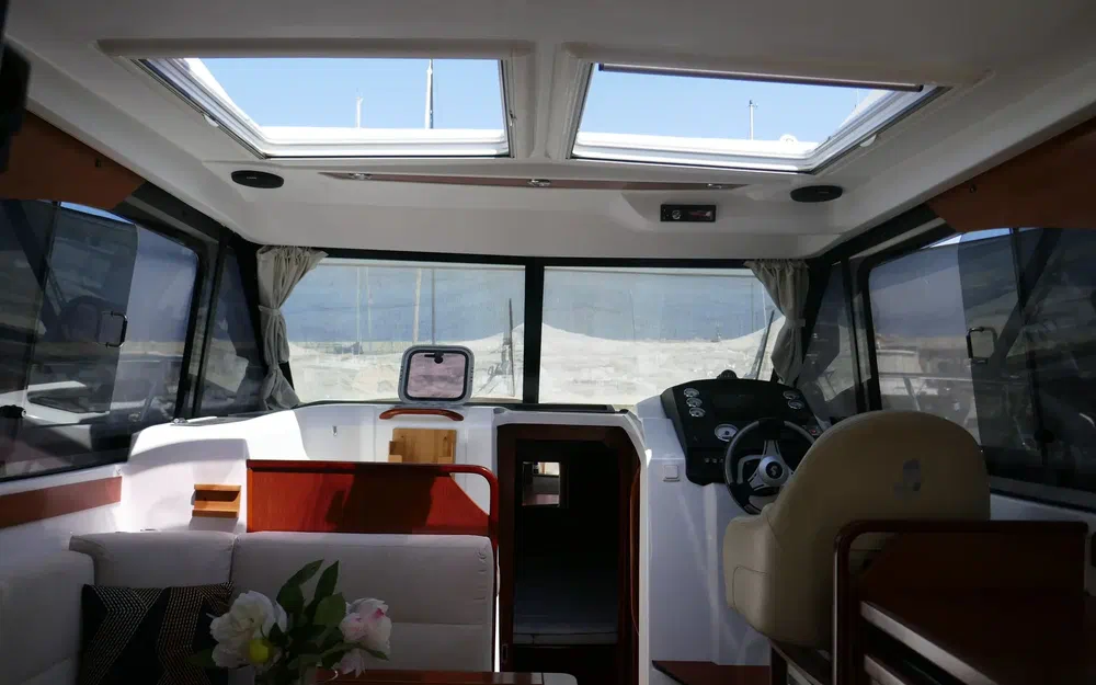 Beneteau Antares 30 usata in vendita