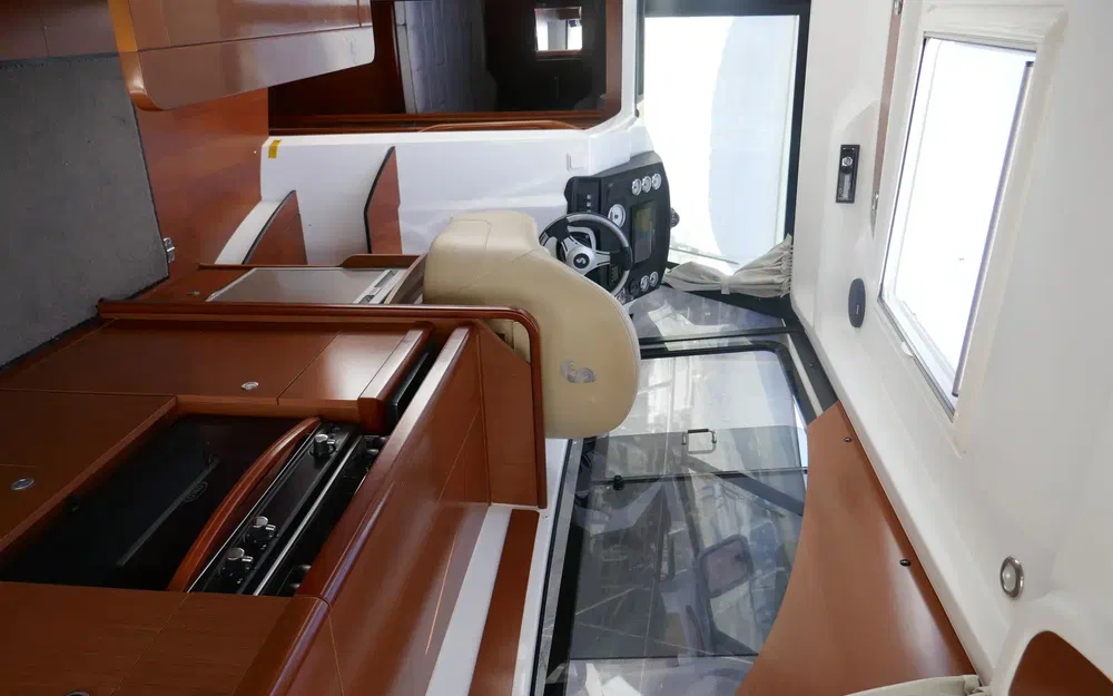 Beneteau Antares 30 usata in vendita