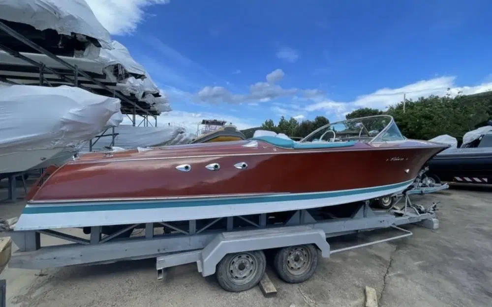 Riva Ariston usata in vendita