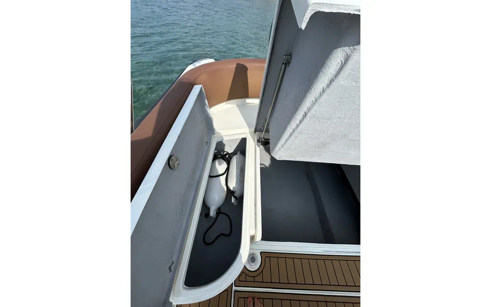 Fanale Altore 900 Cabine usata in vendita