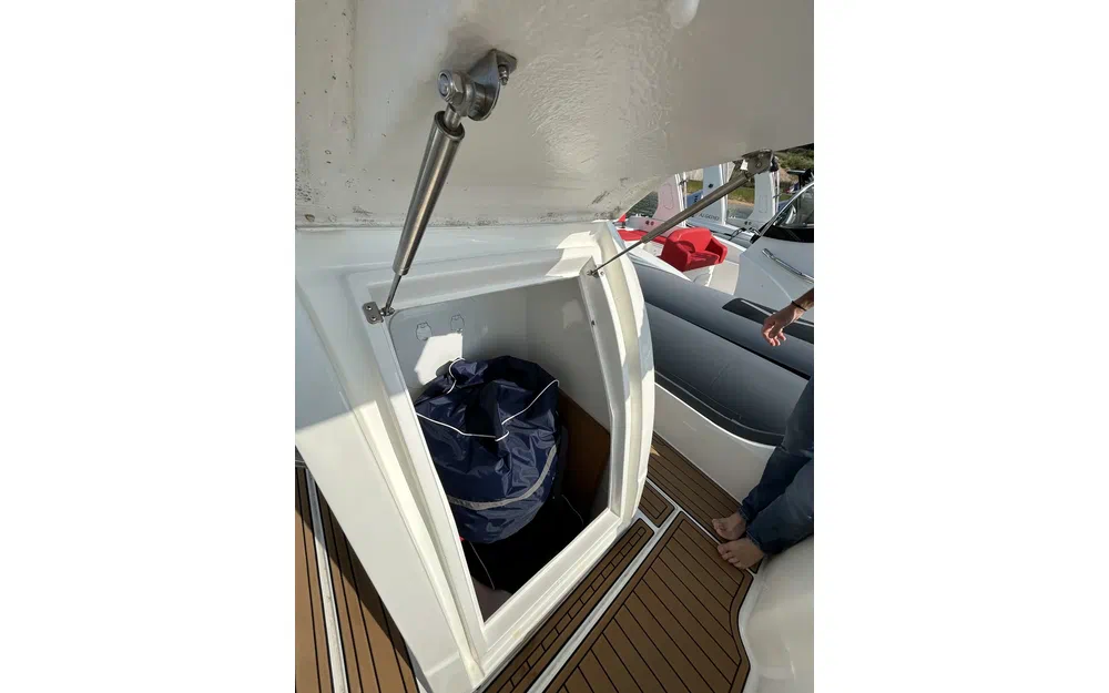 Fanale Altore 900 Cabine usata in vendita
