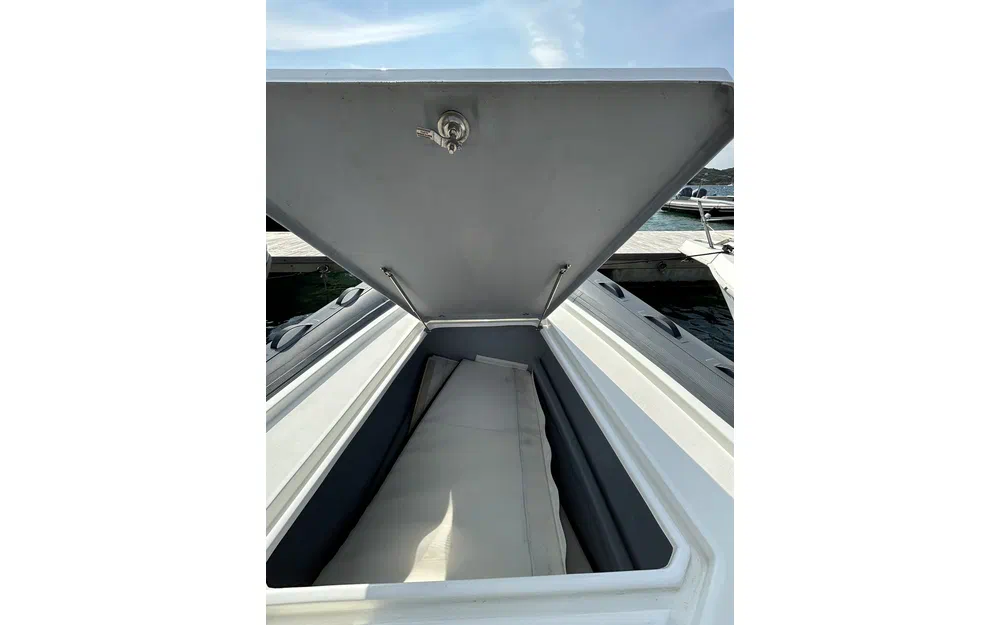 Fanale Altore 900 Cabine usata in vendita