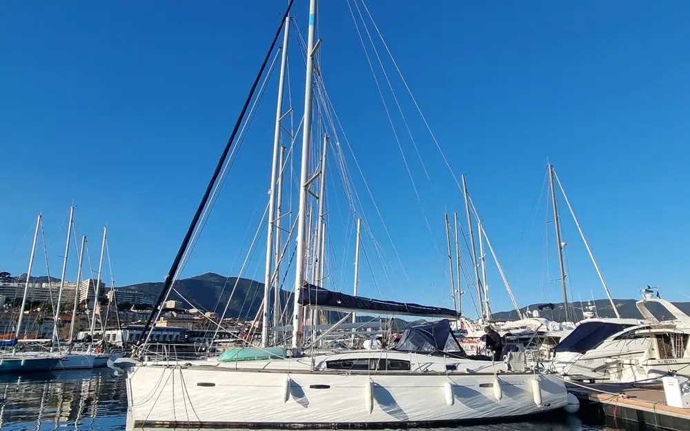 Beneteau Oceanis 43 de segunda mano en venta