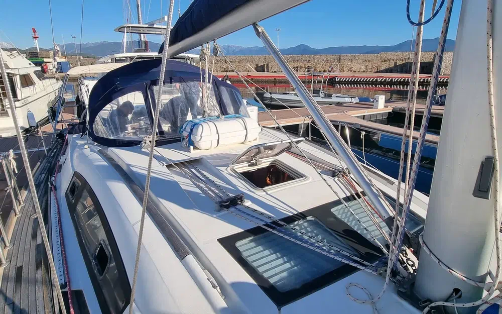 Beneteau Oceanis 43 usado à venda