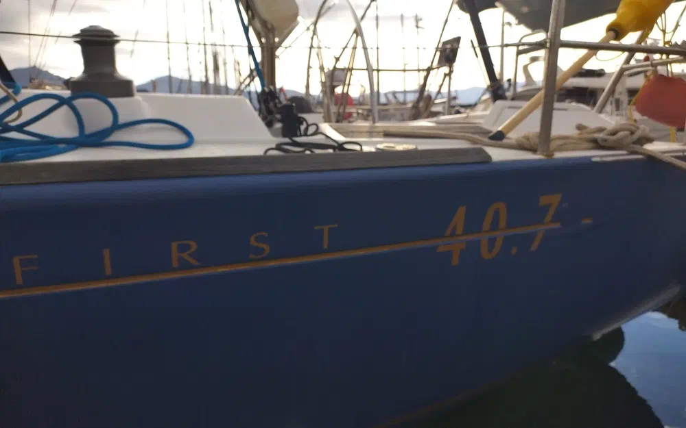 Beneteau First 40.7 usado à venda