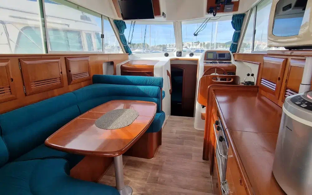 Beneteau Antares 10.80 de segunda mano en venta