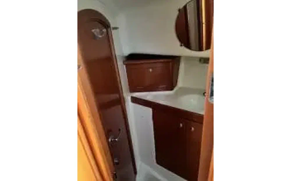 Beneteau Antares 10.80 de segunda mano en venta