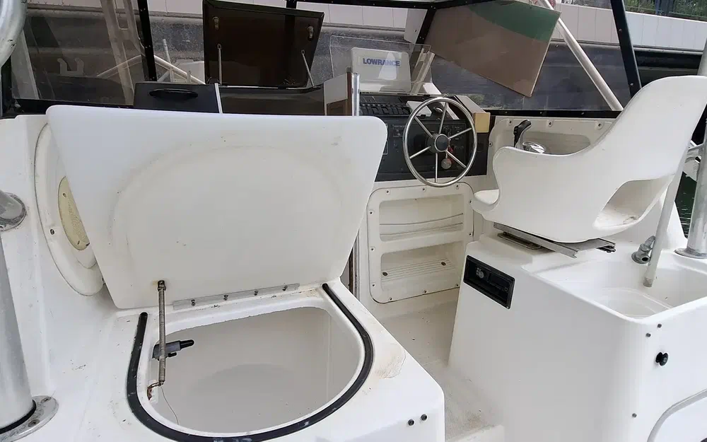Bayliner Trophy 2502 usata in vendita