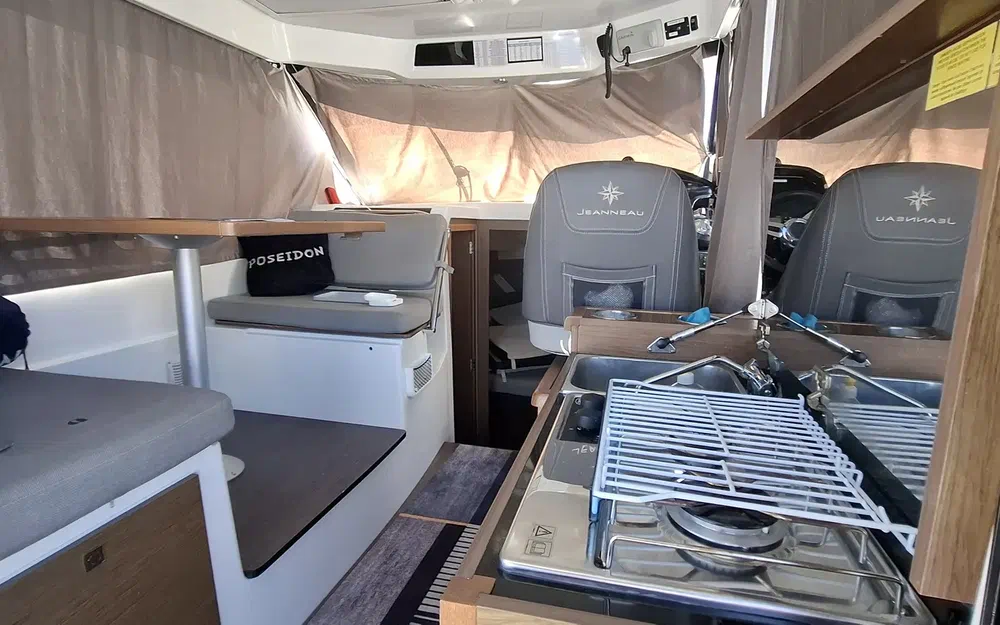 Jeanneau Merry Fisher 895 usata in vendita