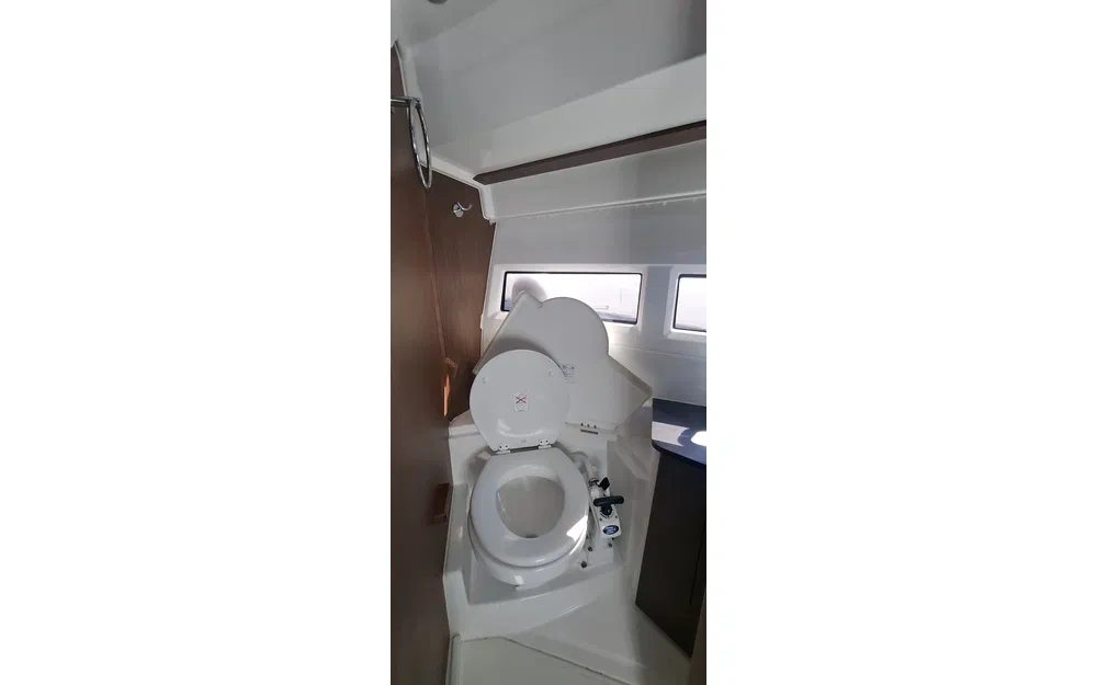 Jeanneau Merry Fisher 895 usado à venda