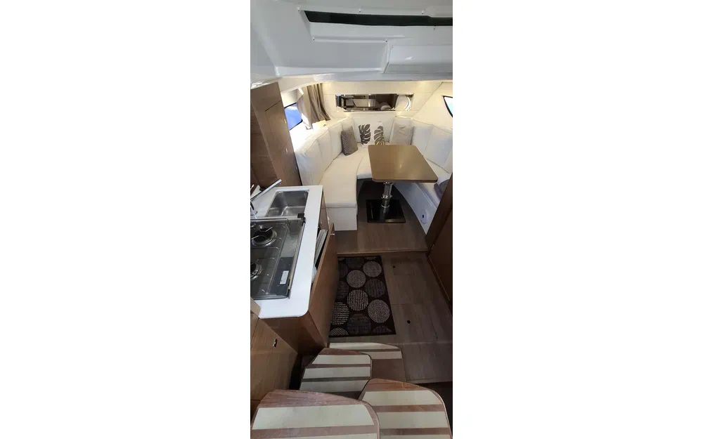 Jeanneau Cap Camarat 10.5 WA de segunda mano en venta