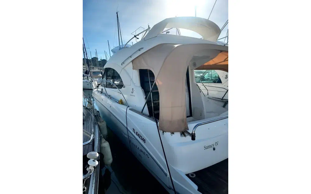 Beneteau Antares 30 de segunda mano en venta