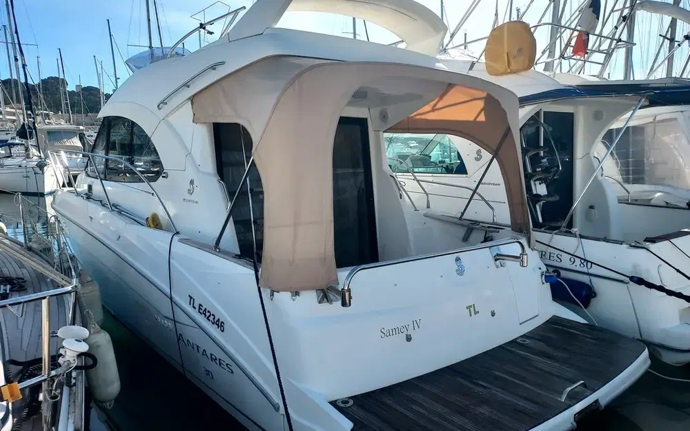 Beneteau Antares 30 de segunda mano en venta