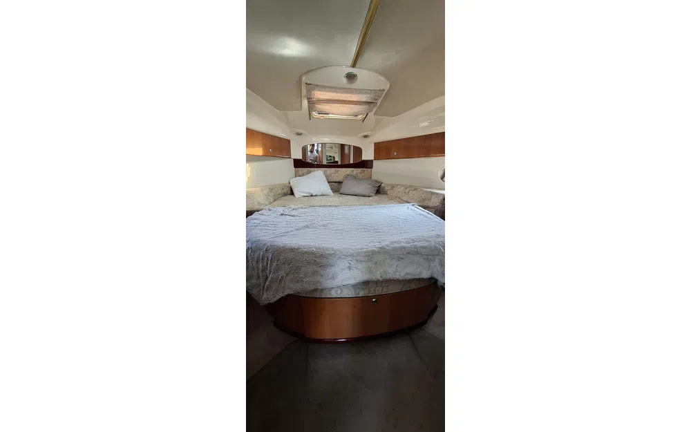 Sealine 360 usado à venda