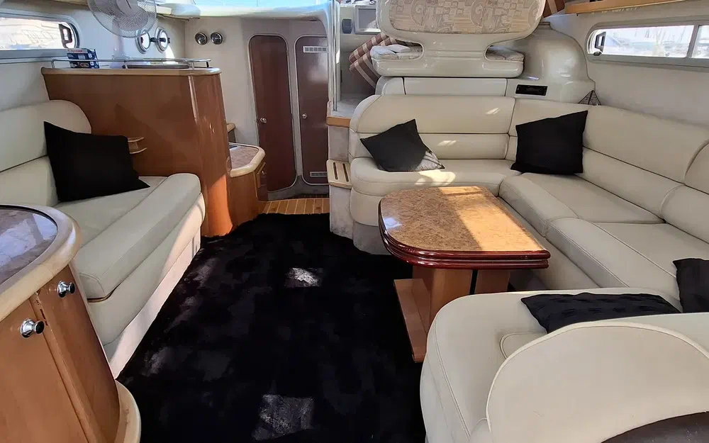 Sealine 360 usado à venda